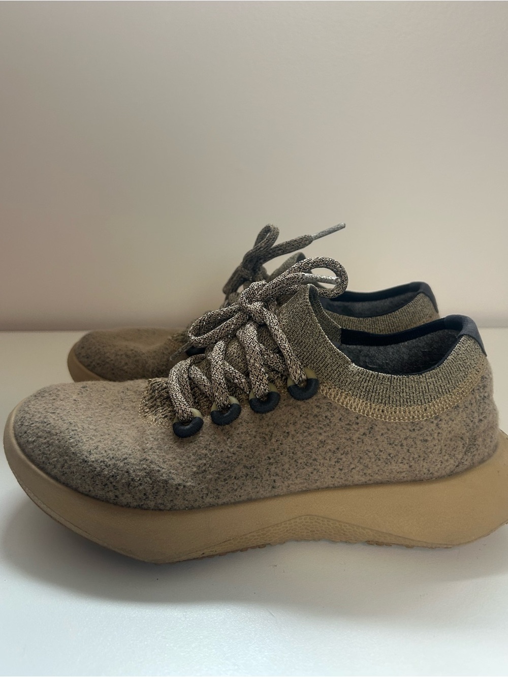 Allbirds Wool Dasher Mizzle 2 Women's Waterproof Sneakers Size 6.5 Beige